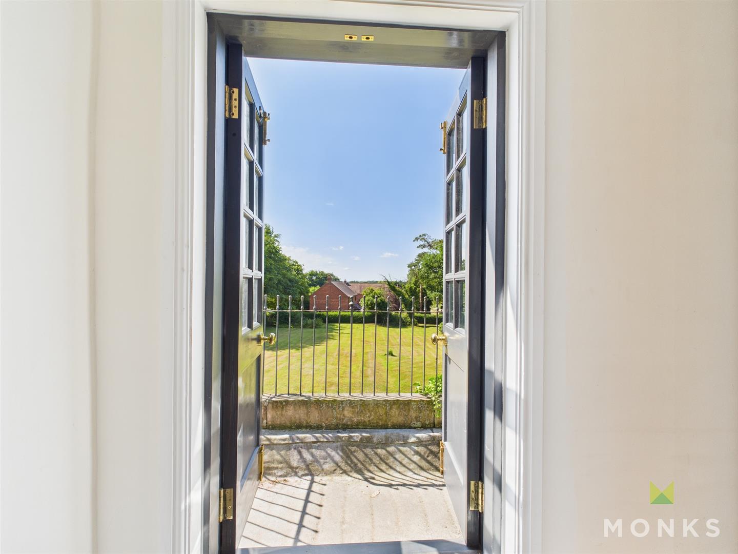 The Cottage Gooseberry Lane, Shrewsbury, SY4 3BB SSTC The Cottage Gooseberry Lane, Shrewsbury, SY4 3BB SSTC